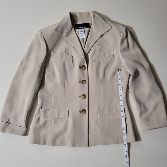 Talbots Women's Creme Silk Fitted Lined Blazer - Picture 5 of 14